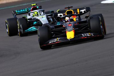 Adakah yang Bisa Menghentikan Dominasi Verstappen di F1?