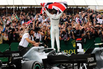 Does F1 risk being shamed again by its optimism for 15-18 races?