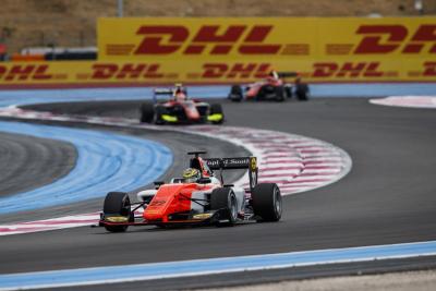 Boccolacci excluded, handing Hubert maiden GP3 win