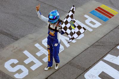 Chase Elliott Searching for Consistency in Playoffs
