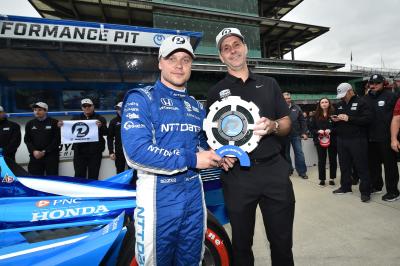 Felix Rosenqvist mengungguli Dixon untuk tiang IndyCar Grand Prix