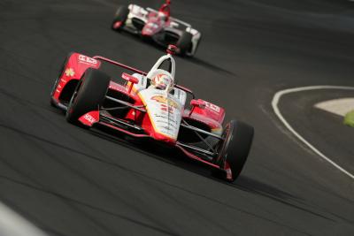 Josef Newgarden memuncaki tiang pencetak gol dalam latihan Hari 2 Indy 500