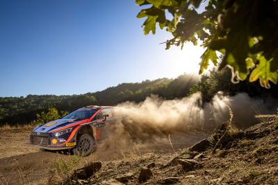 Neuville heads historic Hyundai podium lock-out in Greece