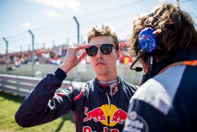 Kvyat seals shock F1 return with Toro Rosso for 2019