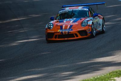 Zamparelli escapes pile-up to win opening Monza race