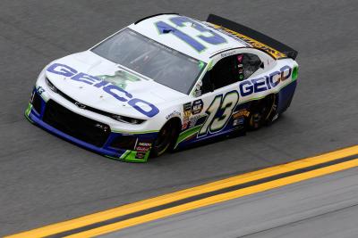 Ty Dillon menyelinap pergi dengan membuka kemenangan panggung Talladega