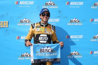 Chase Elliott memimpin semua barisan depan Hendrick di Dover Qualifying