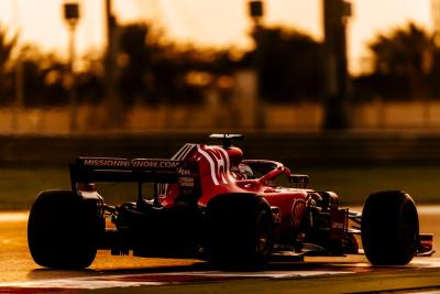 Ferrari menyalakan mesin 2019 untuk pertama kalinya di pabrik F1