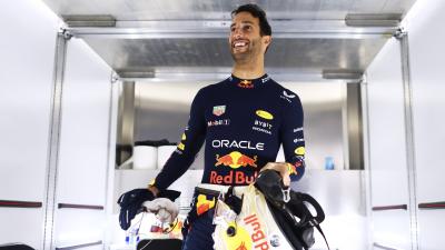 Daniel Ricciardo spins driving Red Bull! Watch footage here