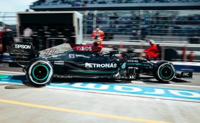 Bottas leads Hamilton in opening Russian GP practice