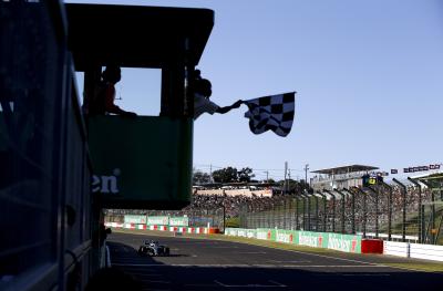 FIA investigating Japanese GP chequered flag error