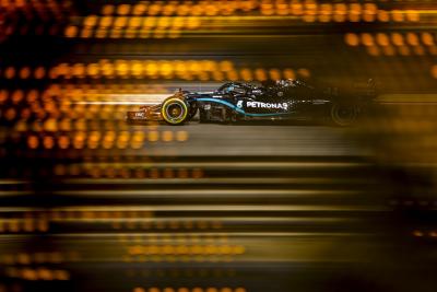 Bisakah Red Bull memanfaatkan Mercedes yang 'dikompromikan' di F1 GP Bahrain?