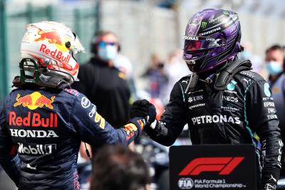 Hamilton-Verstappen Komentari Perindahan Staf Mercedes ke Red Bull