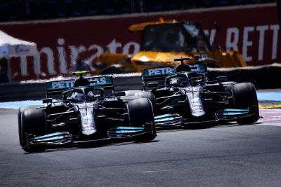Pakai Sasis Bottas, Lewis Hamilton Tidak Menemukan Perbedaan