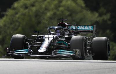 Taruhan set-up F1 yang 'Aneh' yang terinspirasi Hamilton mungkin telah merugikan balapan Mercedes Mercedes