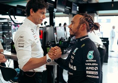 Tetap di Mercedes Wolff Ingin Kalahkan Red Bull Bersama Hamilton