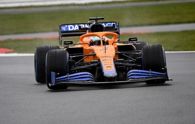 Ricciardo enjoys “smooth” first day of running in McLaren’s 2021 F1 car