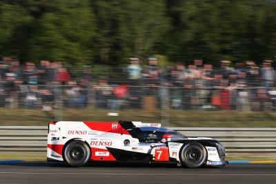 Conway forges early lead in opening hour at Le Mans
