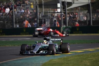 Hamilton memilih pilihan ban GP Australia yang paling agresif