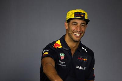 Ricciardo wants to make most of home race, targets F1 title bid