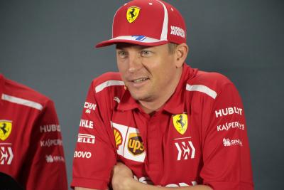Gosip F1: Raikkonen 'bersenang-senang' di pesta pemberian hadiah FIA