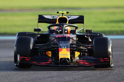 Verstappen unggul setengah detik di Red Bull 1-2 di F1 GP FP3 Abu Dhabi