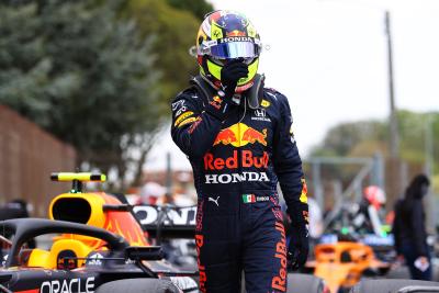 Bagaimana Sergio Perez Kalahkan Max Verstappen di Kualifikasi Imola?