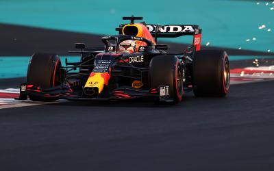 Verstappen beats Hamilton to pole for F1 title decider