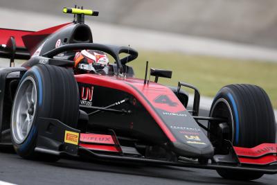 In-form Ilott grabs F2 pole at a wet Hungaroring