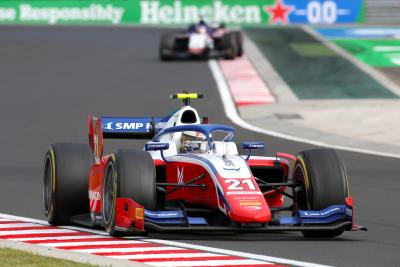 Shwartzman charges to victory in Hungary F2 opener