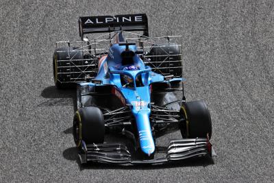 FIRST LOOK: Alonso drives Alpine’s A521 2021 F1 car