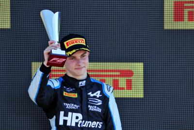 Piastri beats Zhou to Formula 2 feature race victory at Monza