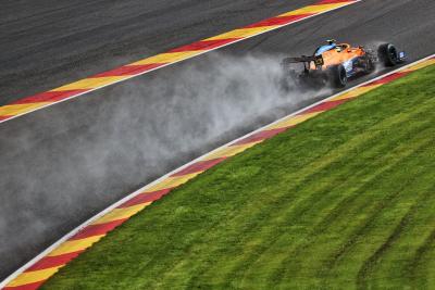 F1 GP Belgia: Kecelakaan Besar Norris di Eau Rogue, Sesi Dihentikan