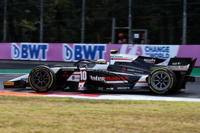 Pourchaire takes second F2 victory with commanding drive in first Monza opener