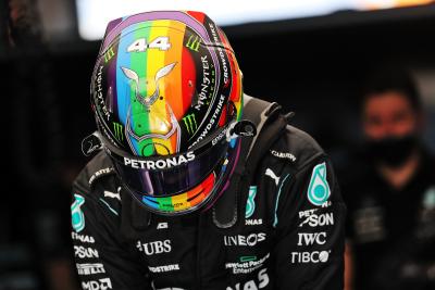 Hamilton plans to wear rainbow F1 helmet again in Saudi Arabia