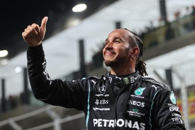 Hamilton takes Saudi pole as F1 title rival Verstappen crashes