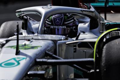 Mercedes debut radical sidepod design as Bahrain F1 test begins