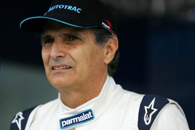 Piquet Merasa Komentar Terhadap Hamilton 