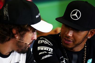 Alonso: Hamilton “lucky” during Mercedes heyday; 