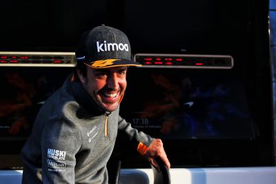 Gosip F1: Fernando Alonso mendekati comeback dengan Renault?