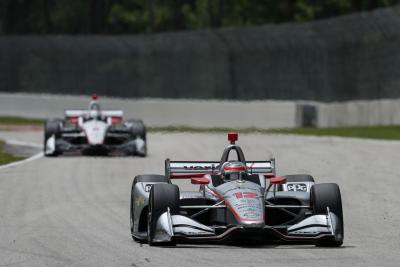 Power dan Newgarden dibuat bingung oleh performa Rossi di Road America