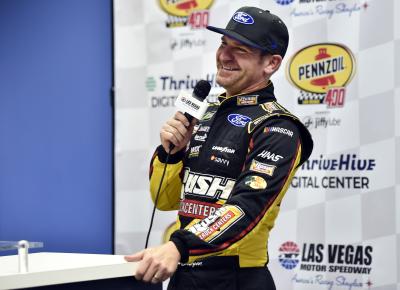 Clint Boywer bests Kyle Busch for All-Star pole