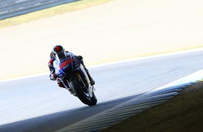 Lorenzo hits ground running at Motegi