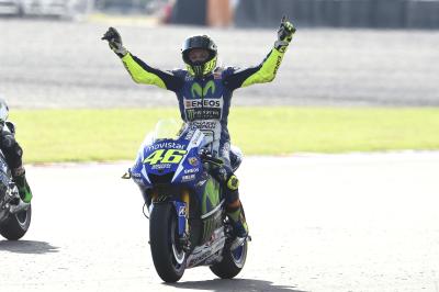 Rossi rules as Marquez crashes on penultimate lap