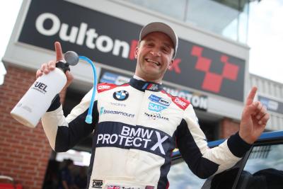 Turkington dominates for a 50th career BTCC win