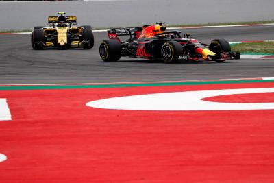 Resmi: Ricciardo pindah ke Renault untuk 2019