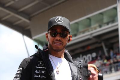 Mercedes, Hamilton decided to 'park' F1 contract talks