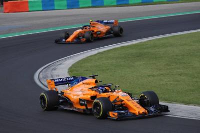 Alonso: Vandoorne lebih dekat dengan saya daripada rekan tim F1 sebelumnya