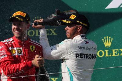 Saingan gelar F1 Vettel dan Hamilton bersiap untuk peningkatan mesin di Spa