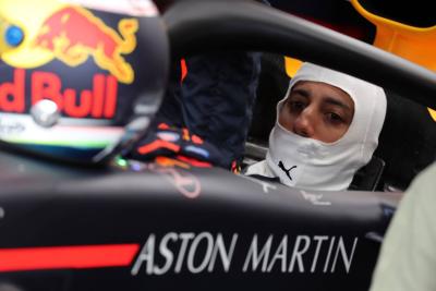 Ricciardo set for Monza grid drop to take fresh engine 